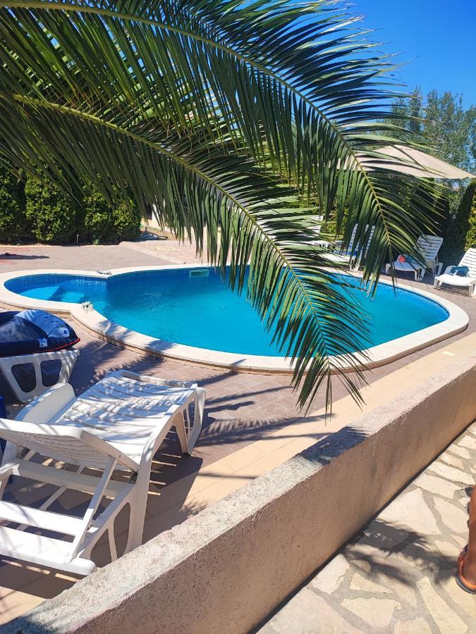 Villa Maya Liznjan Ngoại thất bức ảnh