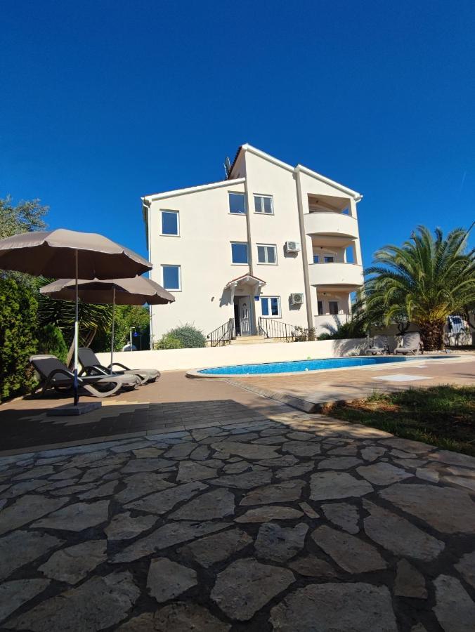 Villa Maya Liznjan Ngoại thất bức ảnh
